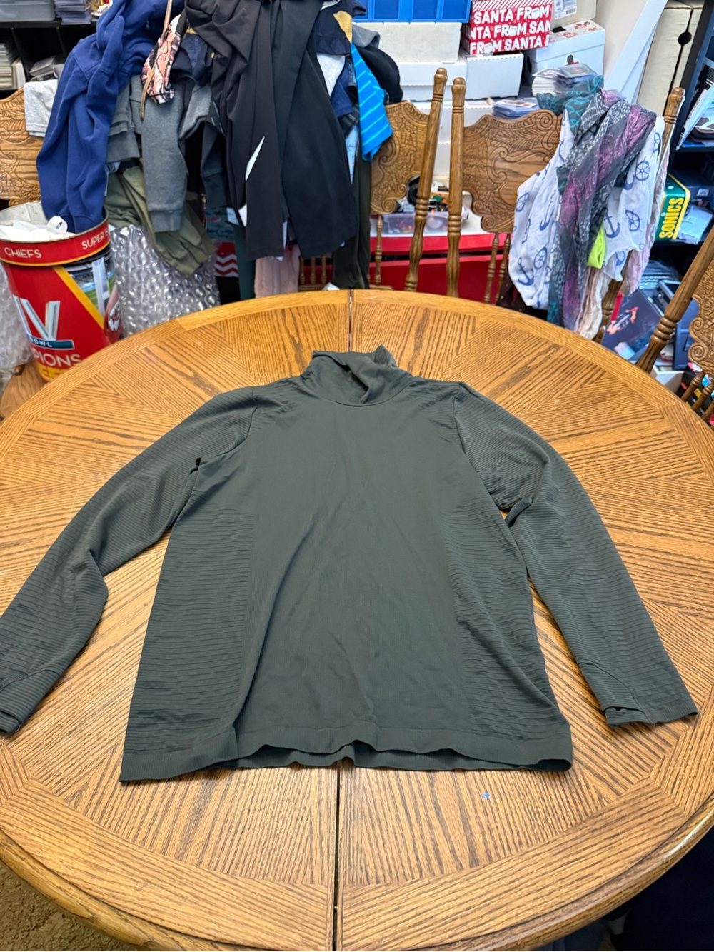 New with Tags Athleta Olive Green Long-Sleeve Mock Neck Top